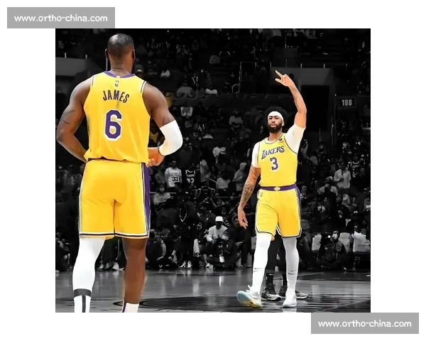 NBA赛事直播焦点对决全程呈现球星巅峰之夜热血赛季精彩瞬间不容错过