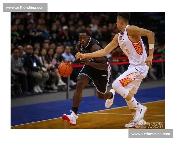 高清篮球赛事直播APP免费下载随时掌握赛场精彩瞬间实时观看体验 - 副本 - 副本 - 副本