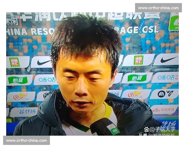 终场哨响比分定格豪门对决跌宕起伏球迷热议赛场瞬间全回顾精彩录